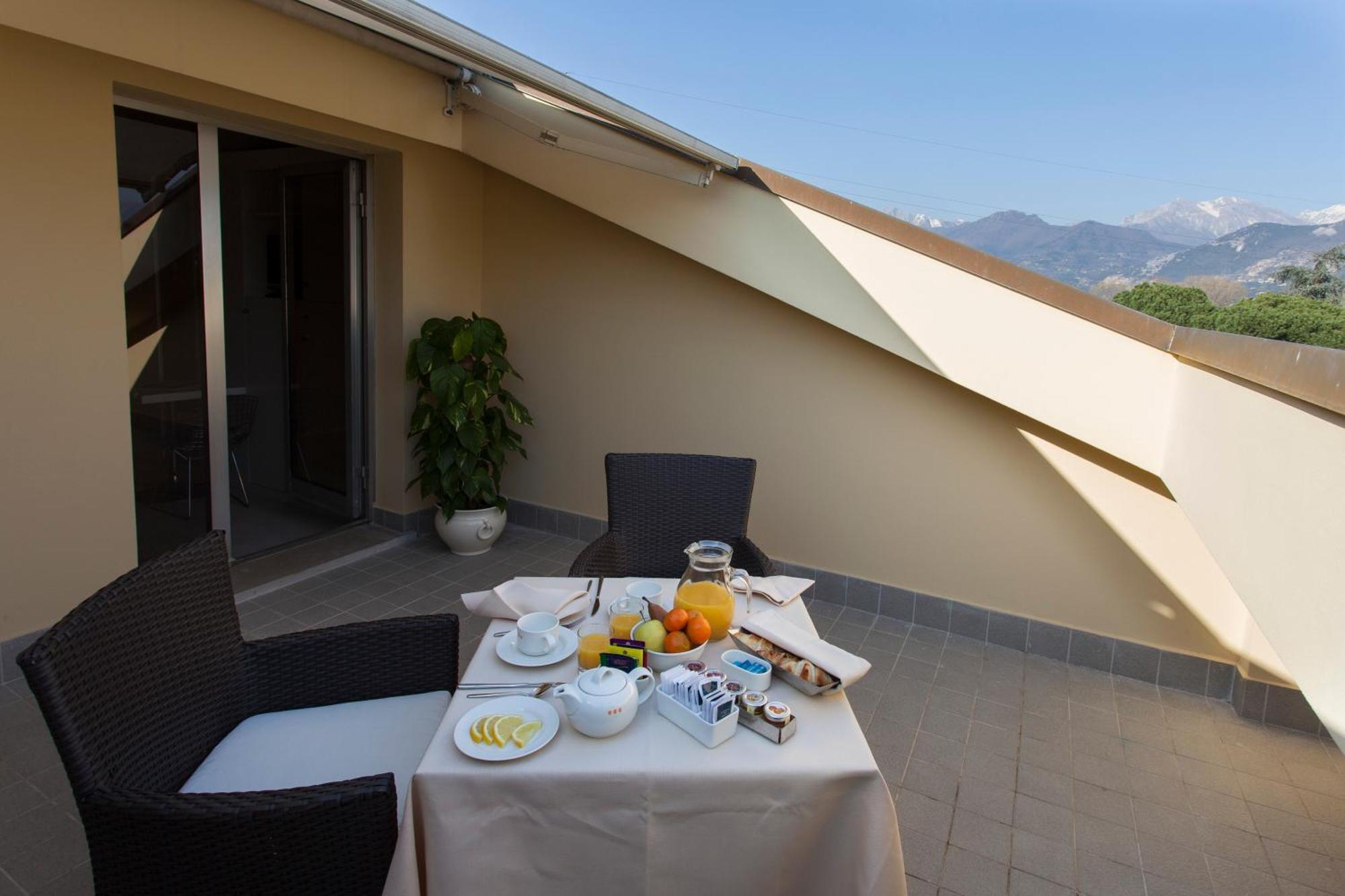 Una Hotels Forte Dei Marmi Exterior foto